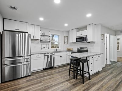 8242 Bloomington Ave S, Bloomington, MN, 55425