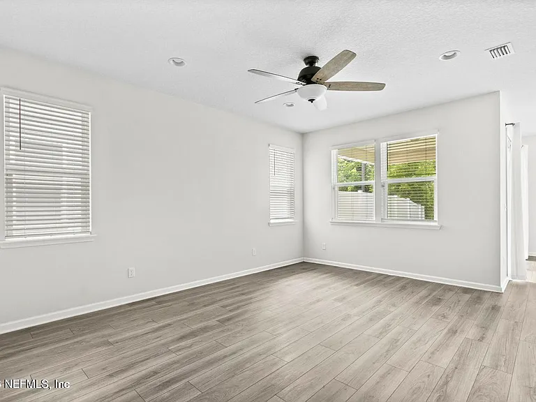3067 Alpin Dr — Photo 9