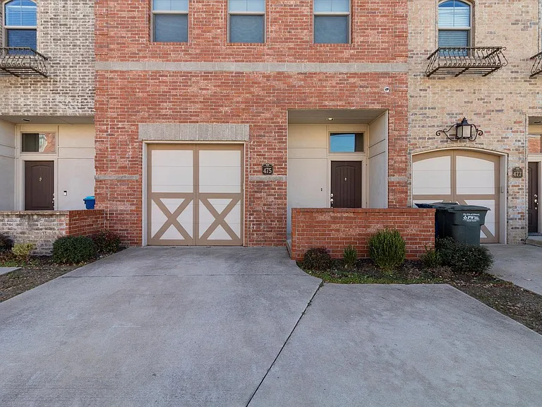 475 S Fretz Ave — Photo 2