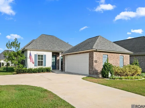 59750 Avery James Dr, Plaquemine, LA 70764