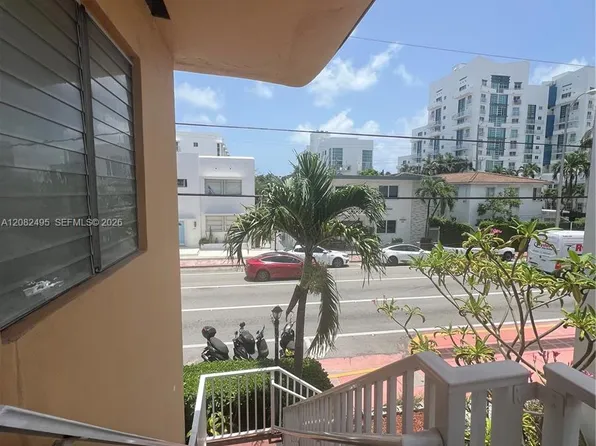 7720 Harding Ave APT 8, Miami Beach, FL 33141