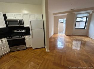 79 Prospect St #211, Stamford, CT 06901