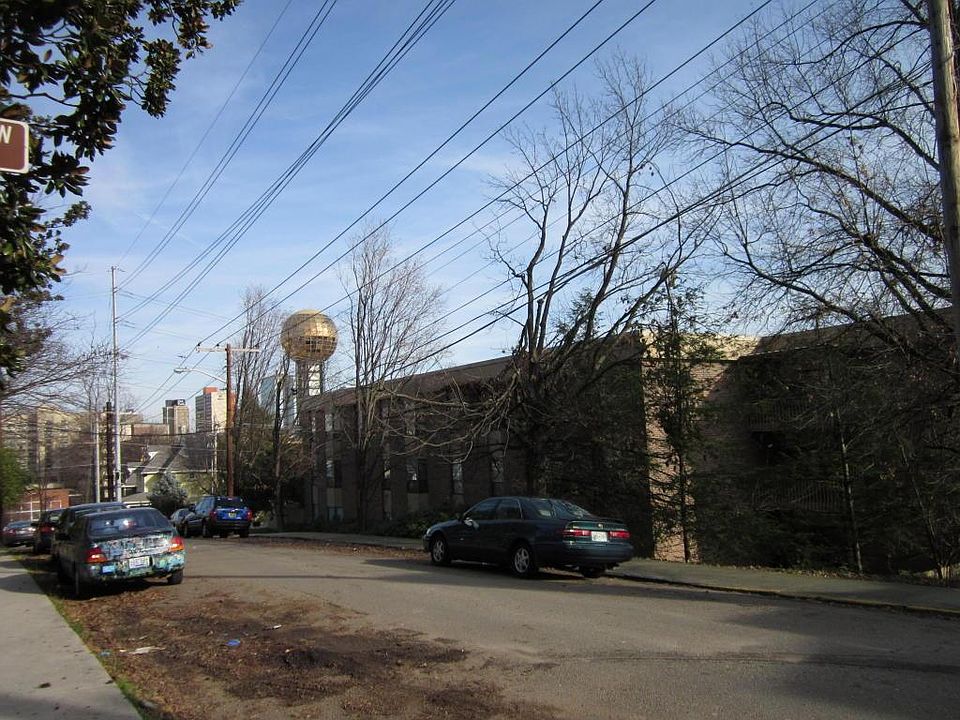 1st image of 509 11th St APT 2009