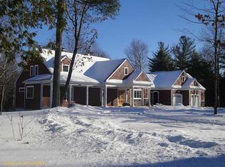 527 Durham Bridge Rd, Newport, ME 04953