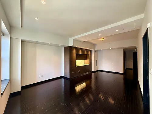 20 Pine St #1814 Photo 1