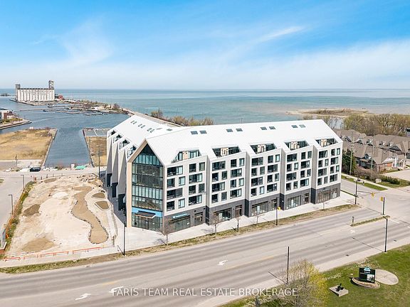 4th image of 31 Huron St #412