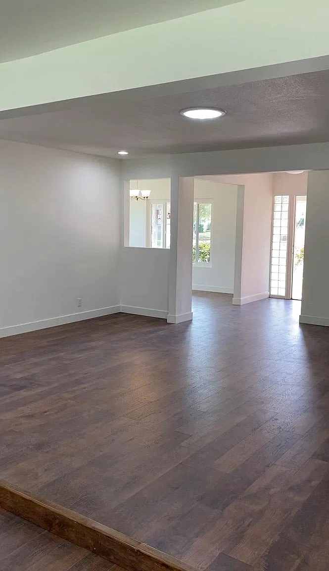 10100 Whitaker Ave — Photo 4