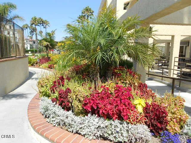 4762 San Sebastian Dr — Photo 36