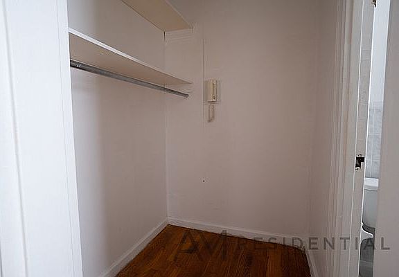 4th image of 310 94th St #34