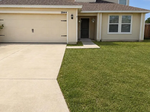 5944 CROSBY LAKE Way E, Macclenny, FL 32063