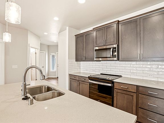 3rd image of 1231 N Tschirley St #1