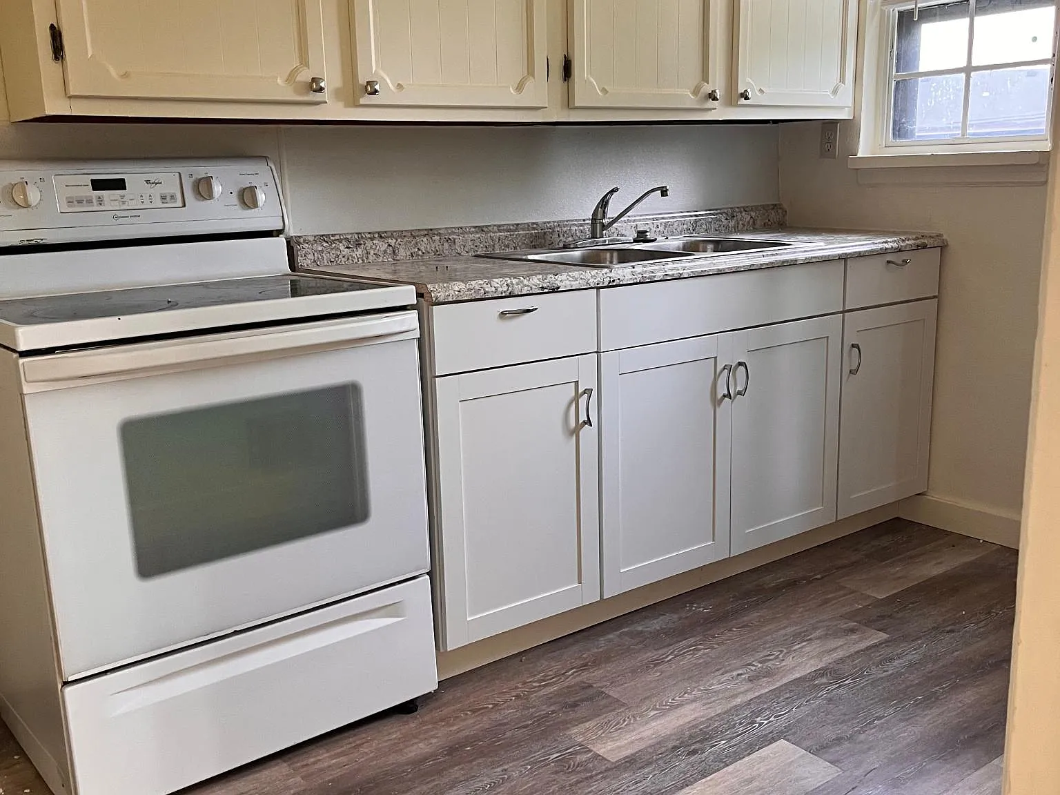 2 bed, 1010 sqft, $905 — Photo 4