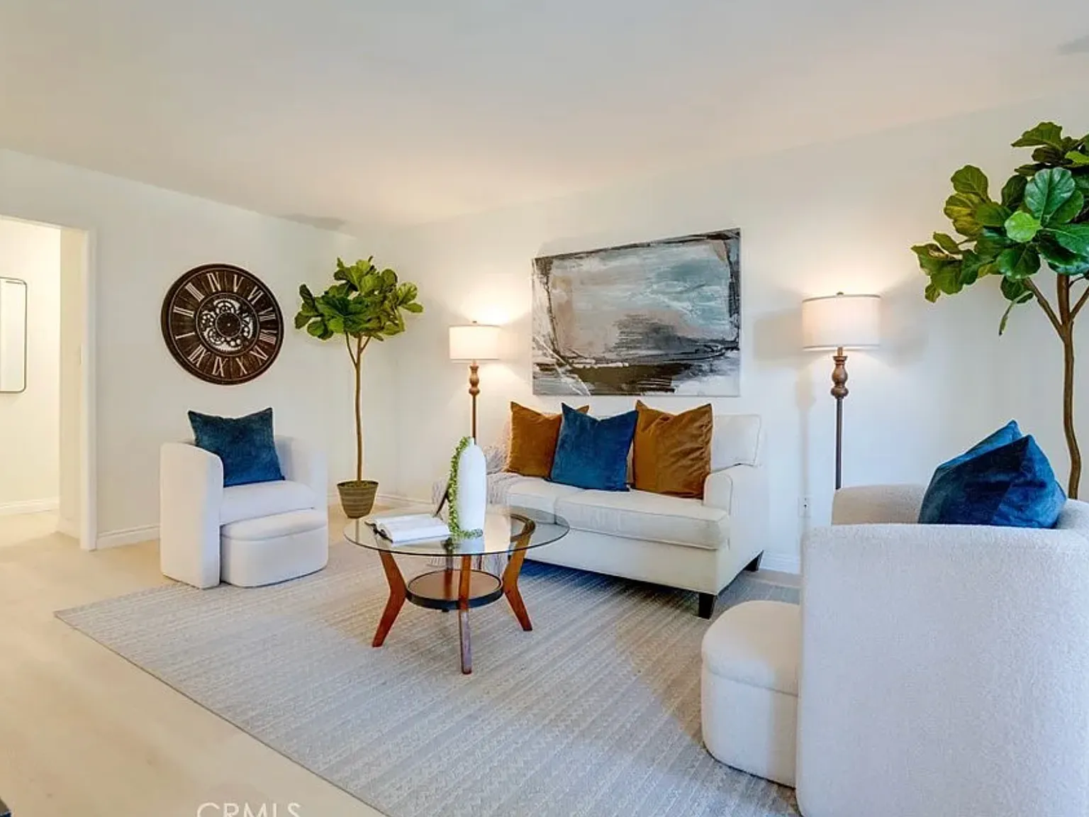 3 bed, 1221 sqft, $4,500 — Photo 1