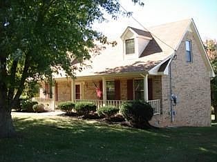 2nd image of 1957 Leighton Ct