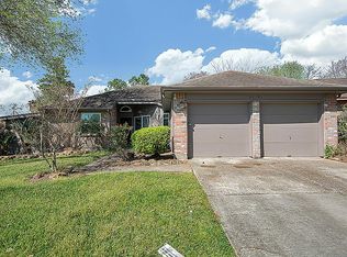 22103 Bridgebrook Dr, Spring, TX 77373
