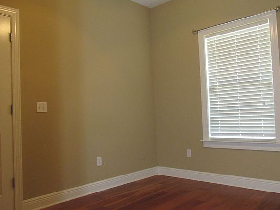 5th image of 503 E Morningview Dr #1
