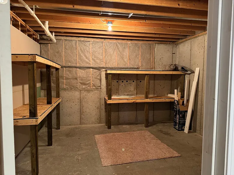 403 Camel Ct — Photo 19