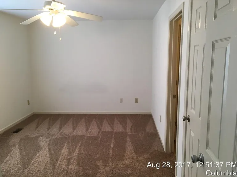 148 Helm St — Photo 11