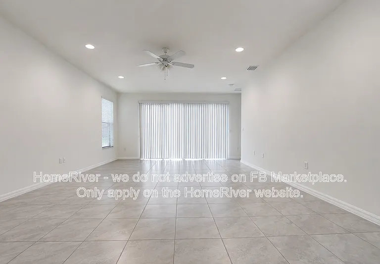 8744 Madrid Cir — Photo 6