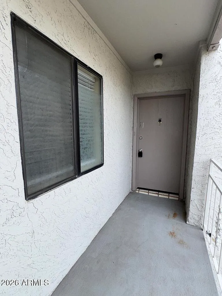 Building Photo - 16635 N Cave Creek Rd #214