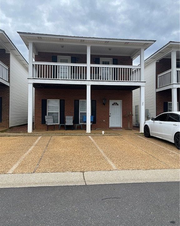 1st image of 25 Brook Meadows Cir