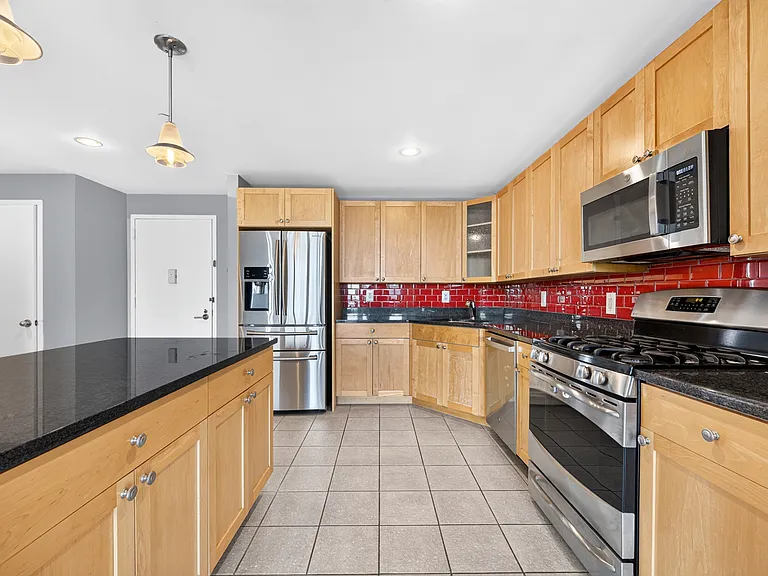 700 Grove St #1209 — Photo 10