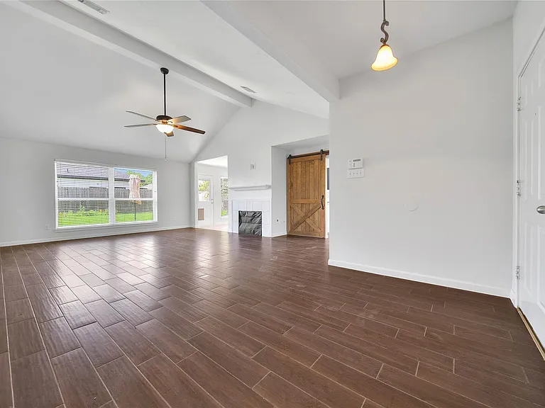 22203 Eagle Meadow Dr — Photo 2