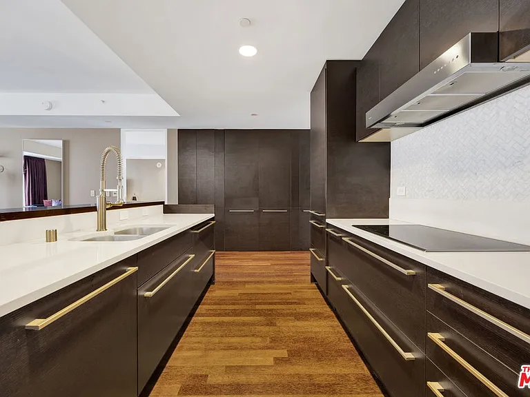 6250 Hollywood Blvd #6F — Photo 10