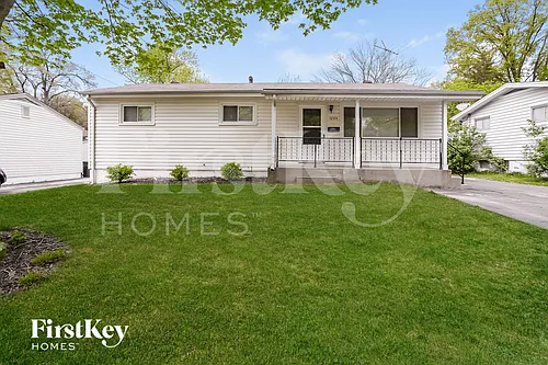 1095 Ozment Dr Photo 1