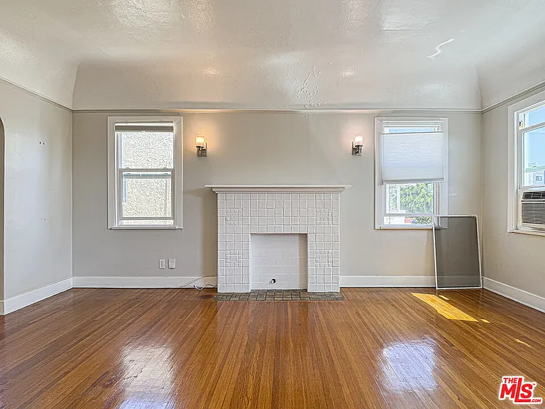 733 N Ridgewood Pl #735-1/2 — Photo 7