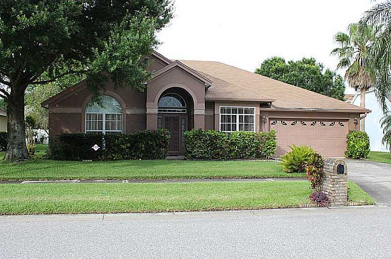 1st image of 2823 Hoffman Dr
