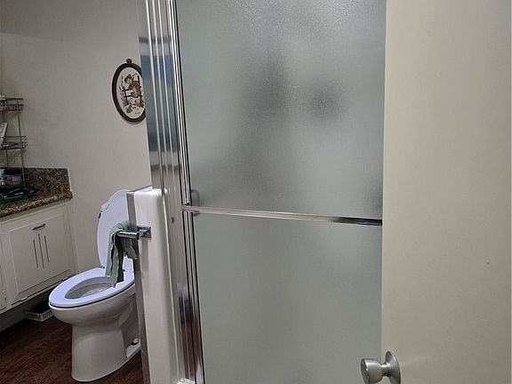 5th image of 13110 Seaview Ln APT 245B