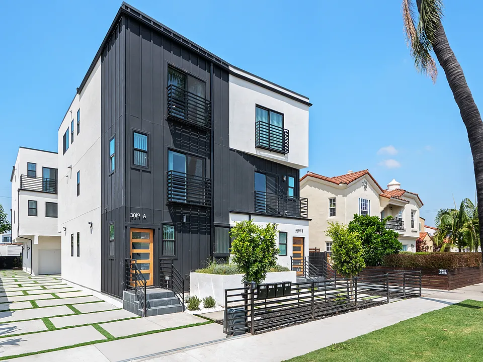 3019 Somerset Dr