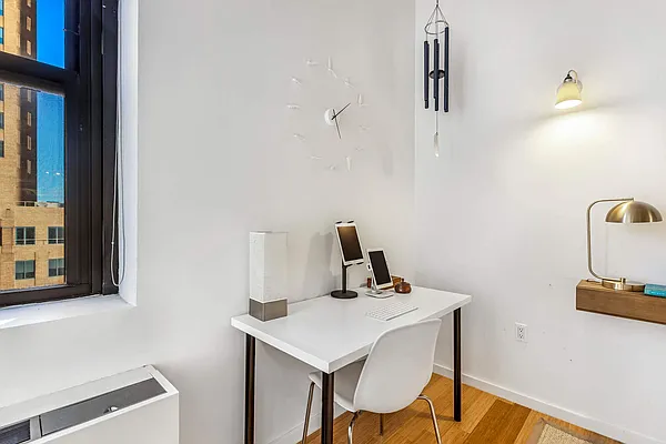 Sold by Compass | media 9