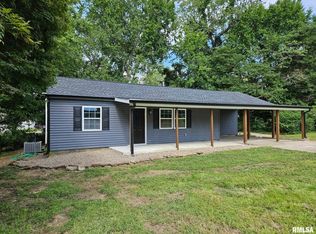 101 Oak Dr, Metropolis, IL 62960