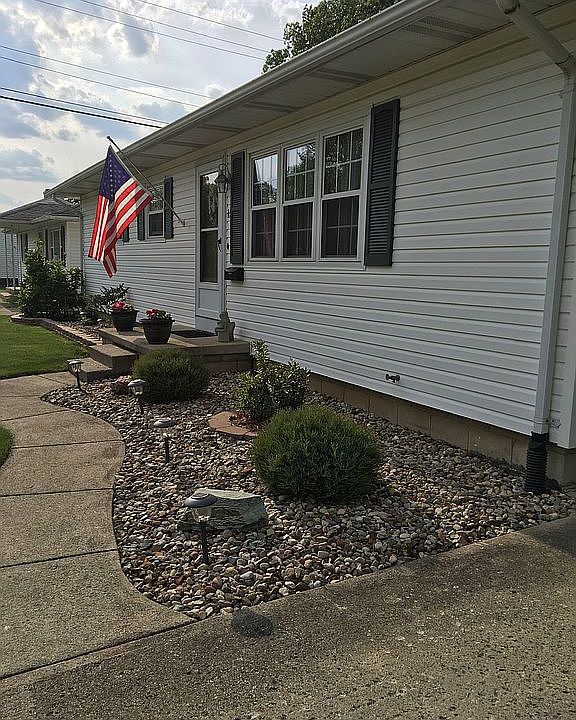 15 Crestwood Dr, Willard, OH 44890 Zillow