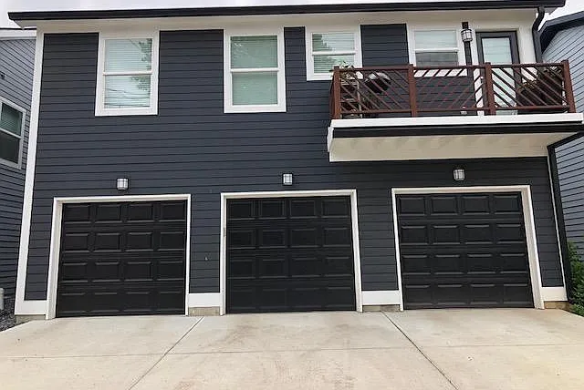 2038 Ruckle St — Photo 21