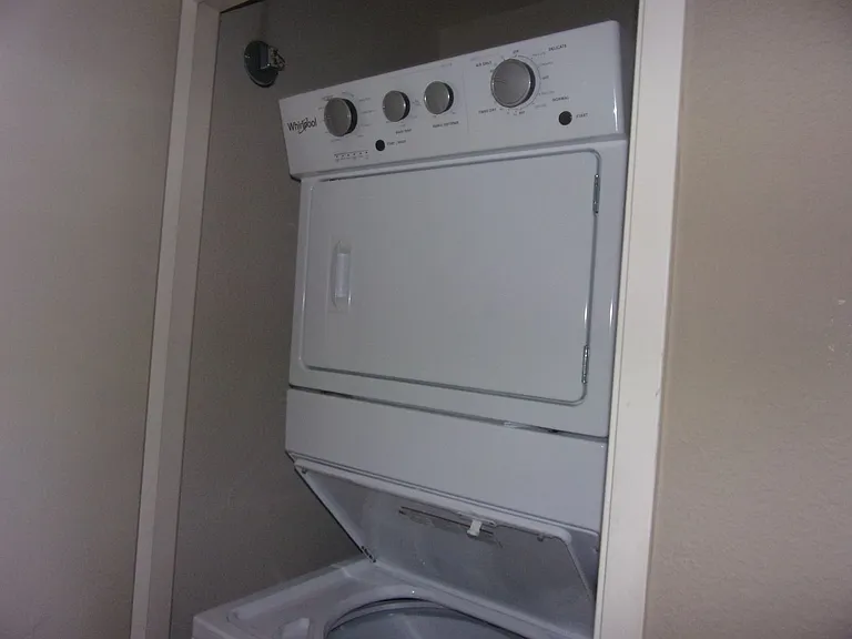 2001 Eastwood Dr #62 — Photo 6