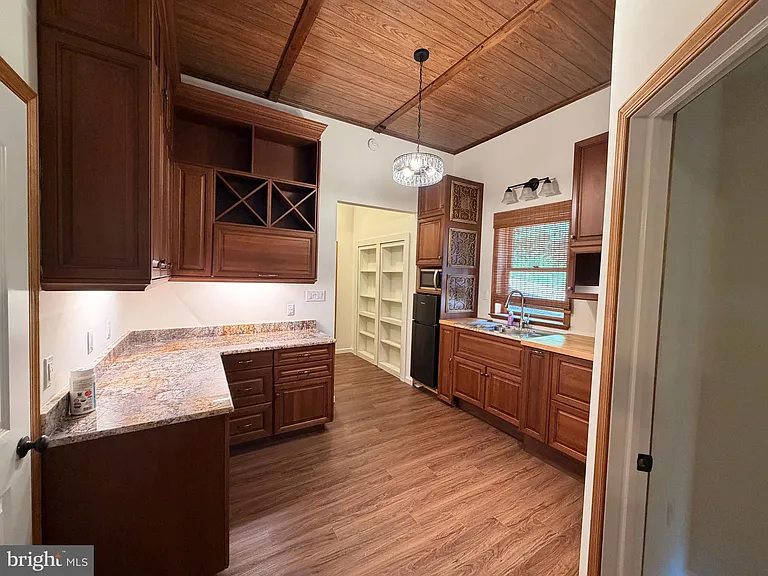 1214 Eastover Pkwy — Photo 23