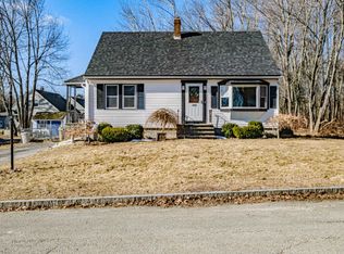 180 Hennessey Dr, Portland, ME 04103