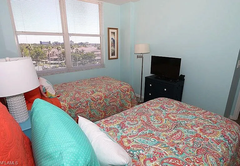 5550 Heron Point Dr #504 — Photo 12