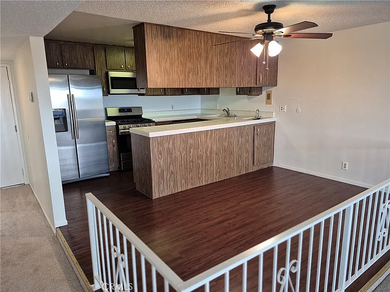 2501 S El Camino Real #315 — Photo 9