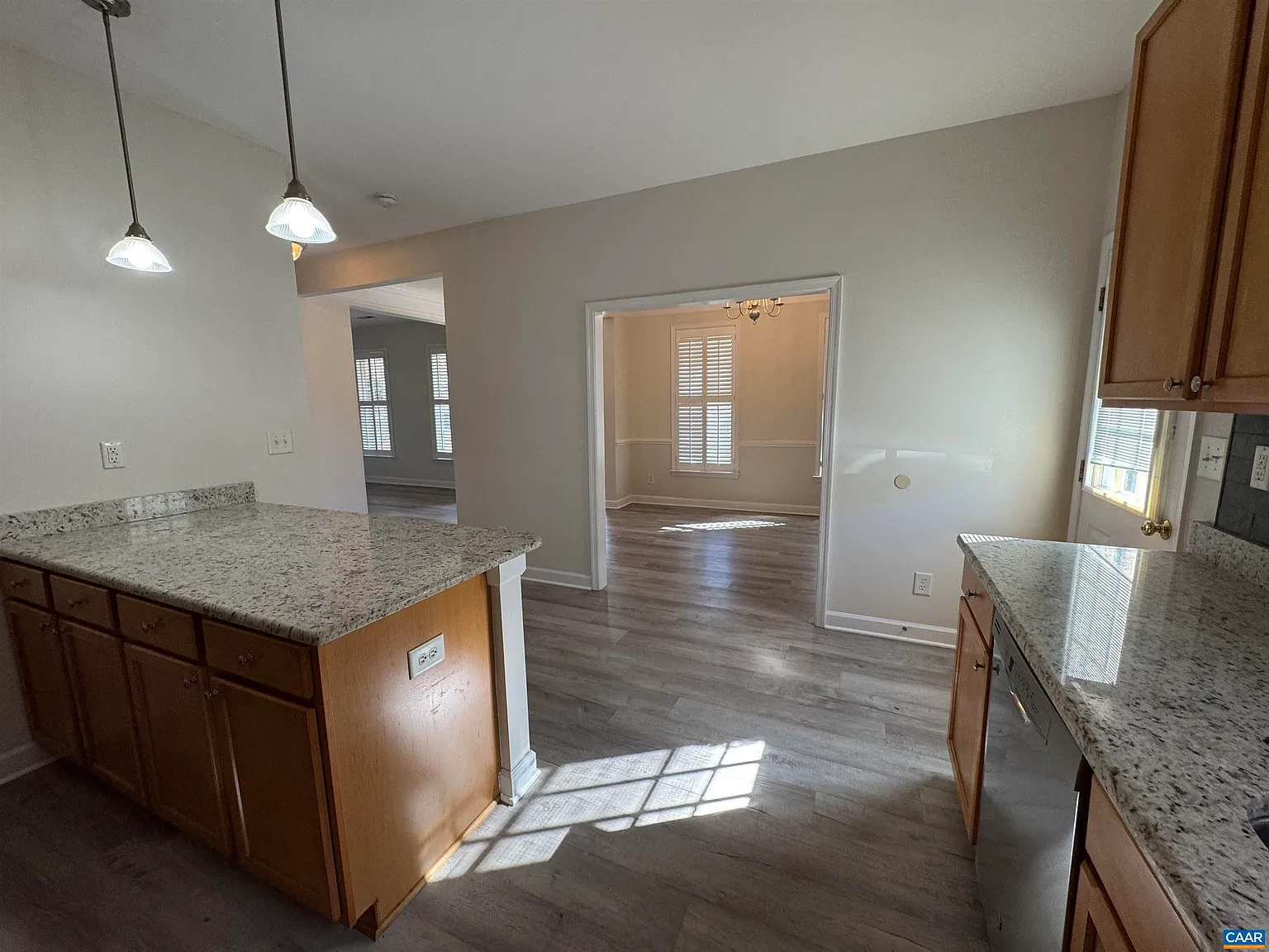 3 bed, 2.5 bath, 1632 sqft, $2,375 — Photo 4
