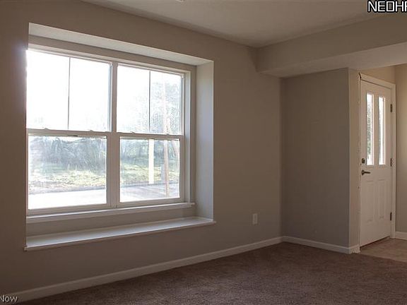 3rd image of 3585 Gerome Dr