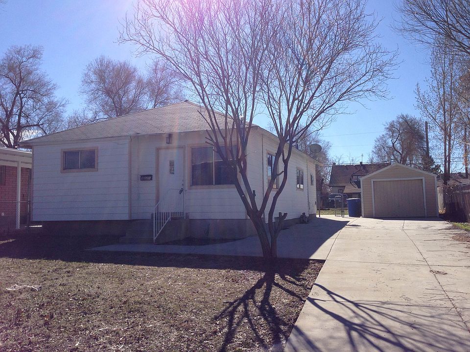 1st image of 1221 W Pacific Ave