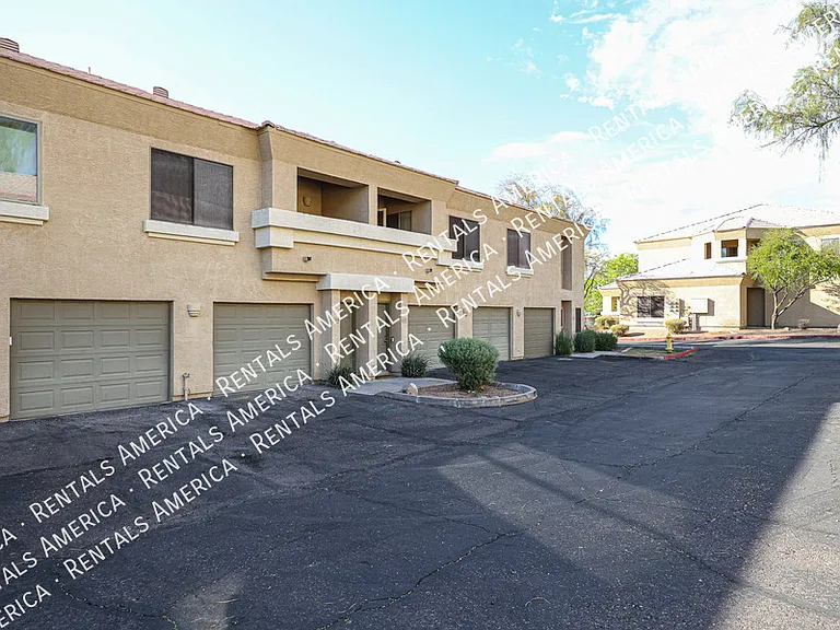 1716 W Cortez St #248 — Photo 4
