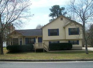 3391 Spring Ridge Dr, Douglasville, GA 30135