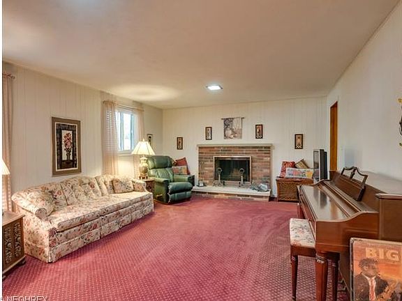 4th image of 2647 Alan Dr