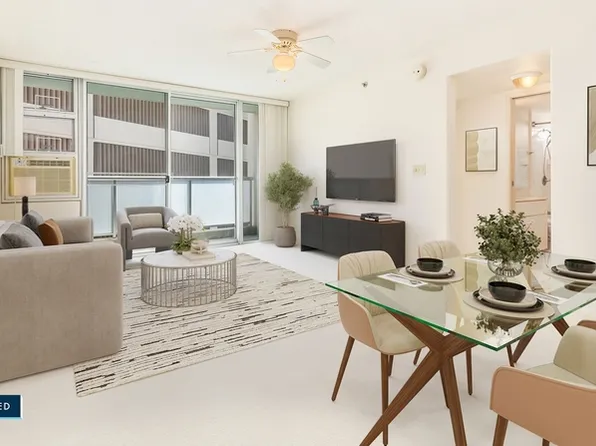 3009 Ala Makahala Pl, Honolulu, HI