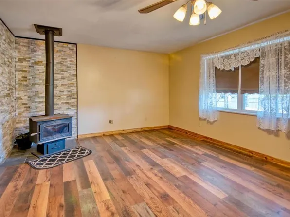 710 Elm St, Mason, TX 76856